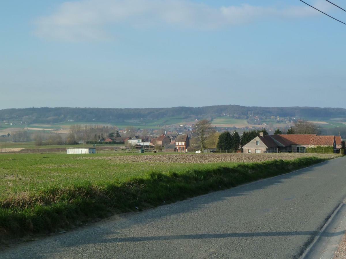 丘陵口住宿加早餐旅馆 Mont-de-l'Enclus 外观 照片