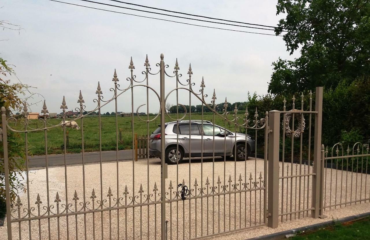 丘陵口住宿加早餐旅馆 Mont-de-l'Enclus 外观 照片